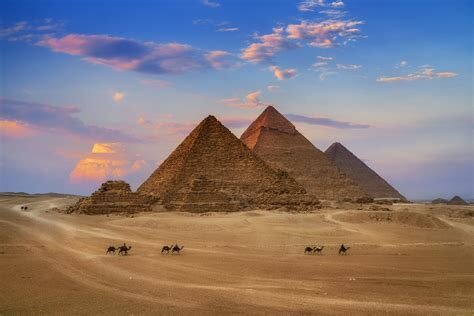 Building of the Great Pyramid