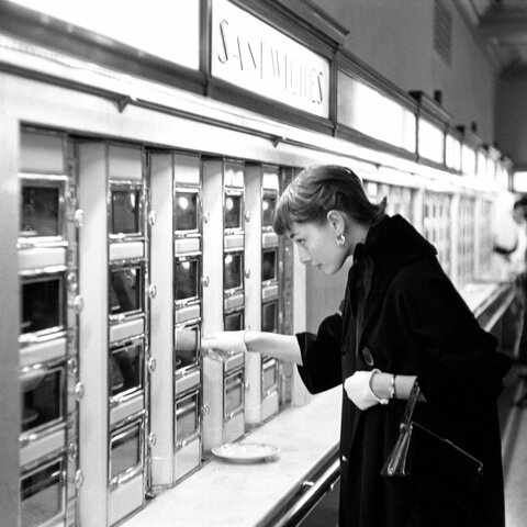 Automat.