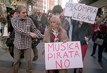 Protestas contra la pirateria💀