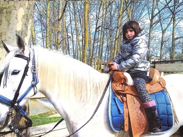 Zaldi batean ibili nuen lehenengo aldia