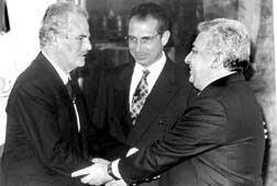 Emilio Chuayfett encargado de la estrategia gubernamental en el estado de Chiapas, es sustituido por Francisco Labastida.