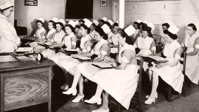 1er programa de enfermería y obstetricia