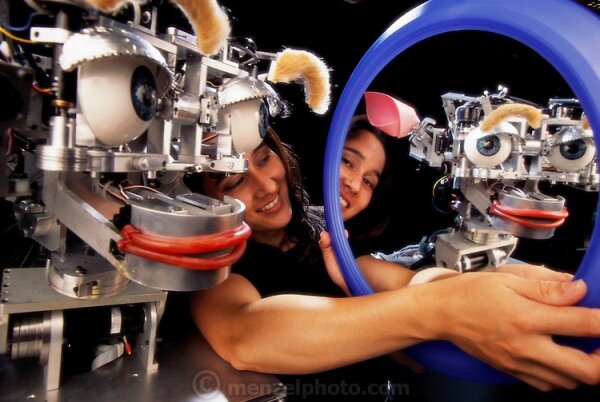 Evolução em IA - Kismet, máquinas sociáveis