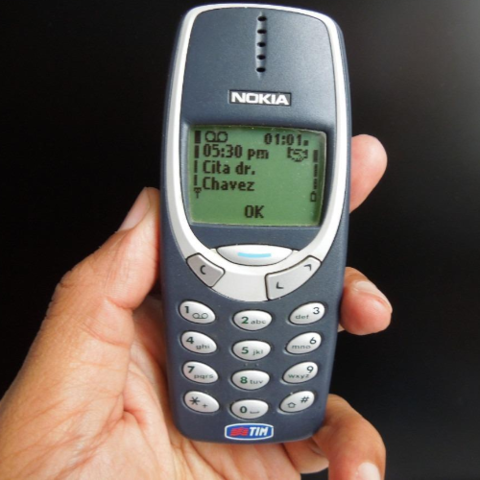 Primer móvil de mis padres