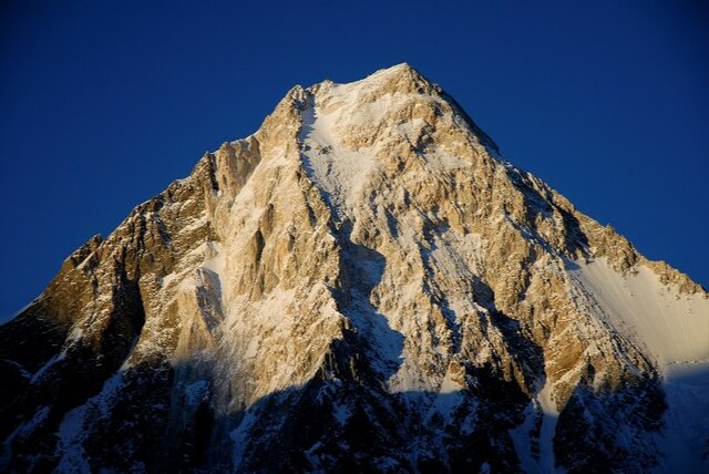 Start with montañeros