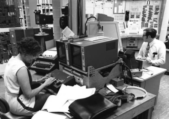 Arpanet se transforma en Internet