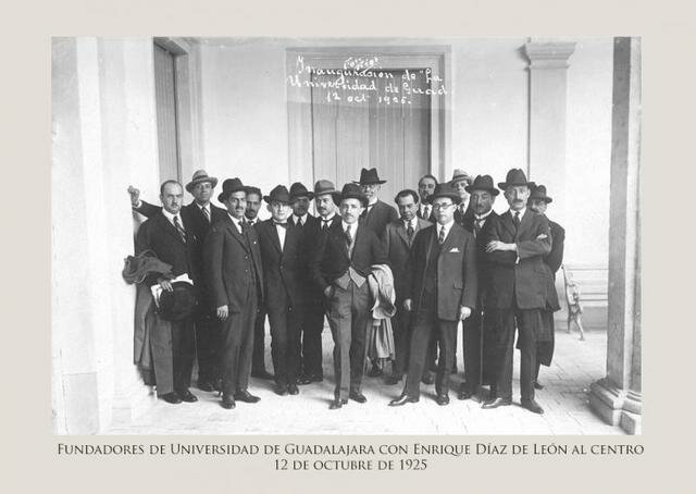 REFUNDACIÓN DE LA UNIVERSIDAD DE GUADALAJARA