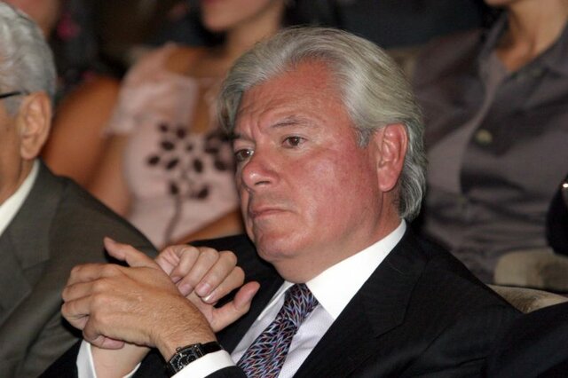 Secretario de Turismo Carlos Hank González