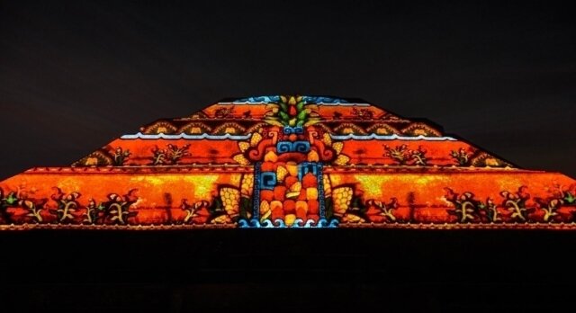 Espectáculo de luces de Teotihuacan