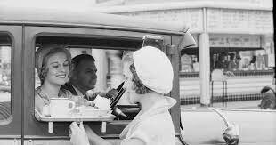 IMPACTO DE LA TELEVISIÓN Y EL AUTOMÓVIL