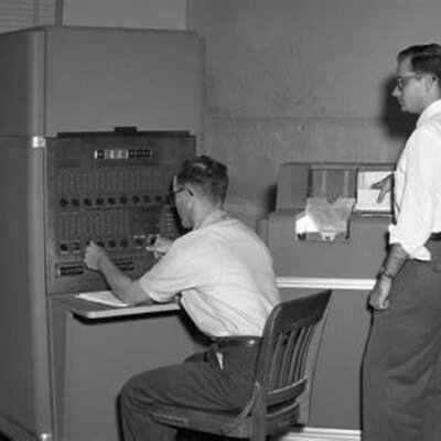 Timeline: Evolución de los computadores desde los años 60s a la fecha