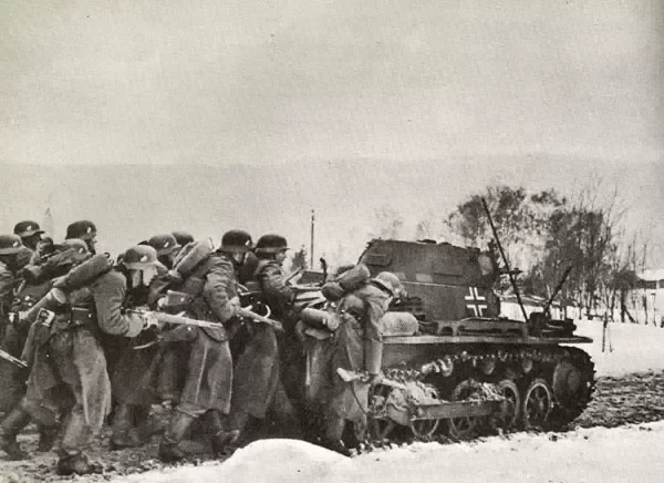 Hitler lerohanja Dániát és Norvégiát