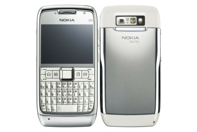 NOKIA E71
