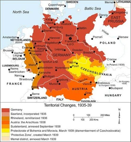 Hitler ocupa Austria