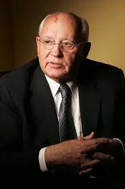 M, Gorbachov destituido del poder