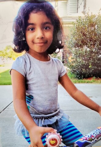 Empecé a montar una bicicleta.