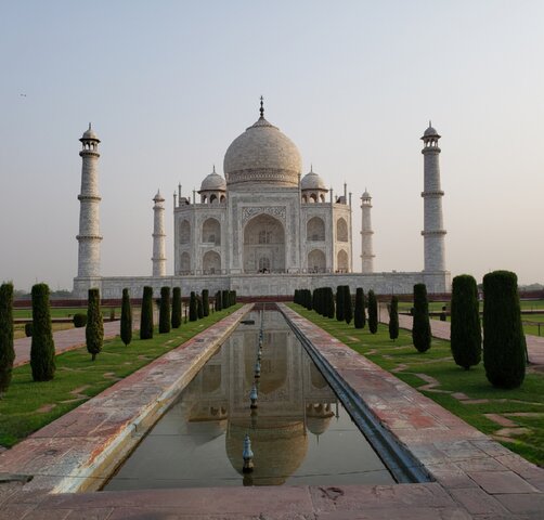 Fui al Taj Mahal.