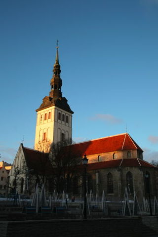 Была увеличена колокольня