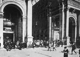 Apertura del primo Caffè