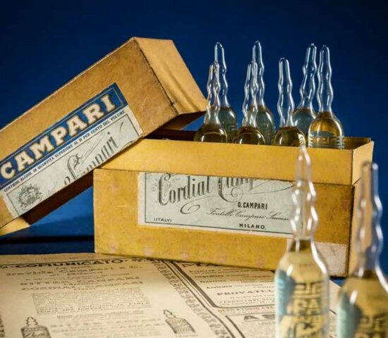 Nuovi liquori e comincia la produzione di oggettistica