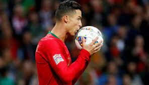 cristiano ronaldo en su pías