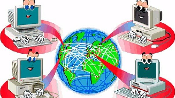 Se desarrolla el IRC (Internet Relay Chat)