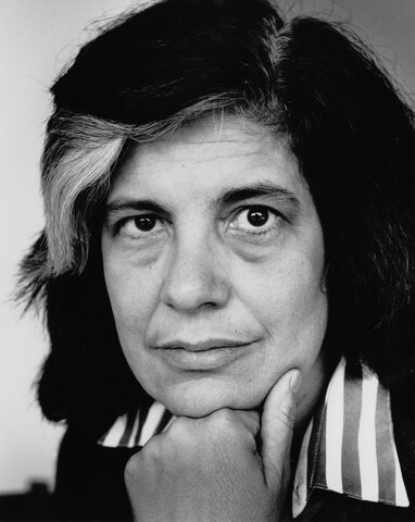 SUSAN SONTANG(1933-2004)