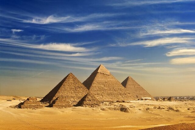 Aparición de las pirámides