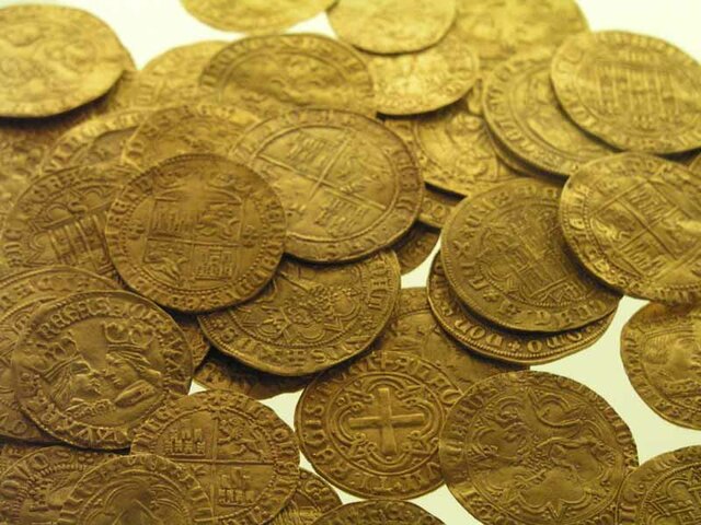 Su suegro lo apoya económicamente.