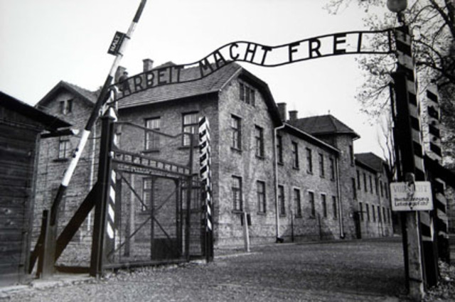 Constructionof Auschwitz