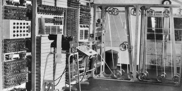 LA PRIMERA GENERACIÓN (1940-1955): Los tubos de vacío