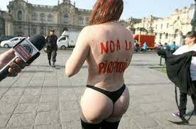 PROTESTA EN LINEA CONTRA LA PIRATERIA