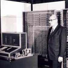Konrad Suze presenta la primera computadora electromagnética programable