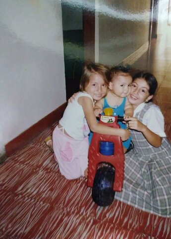 Foto con mis hermanas
