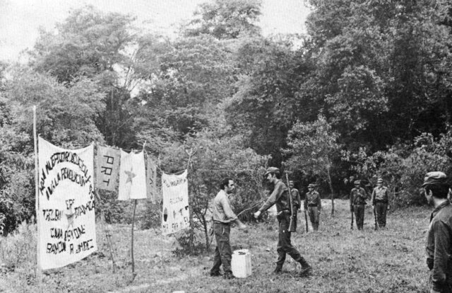 Intento de establecer una "Zona Liberda"