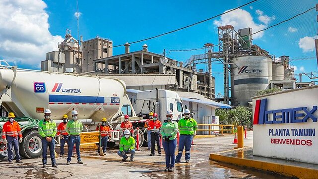 Los más de 50,000 empleados de CEMEX