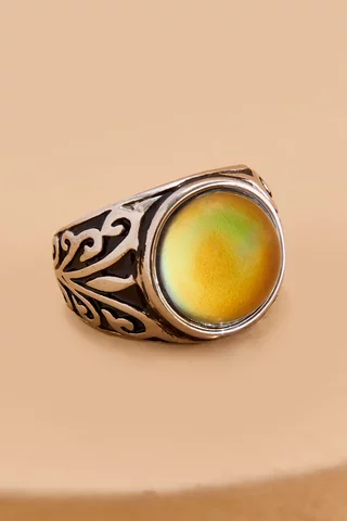 Mood ring