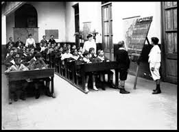 Educación contemporánea