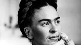 Timeline: Frida Kahlo