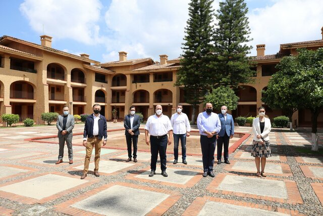 LA UNIVERSIDAD RUMBO AL SIGLO XXI