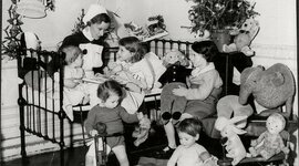 Timeline: Linea del tiempo enfermeria del niño y adolescente.