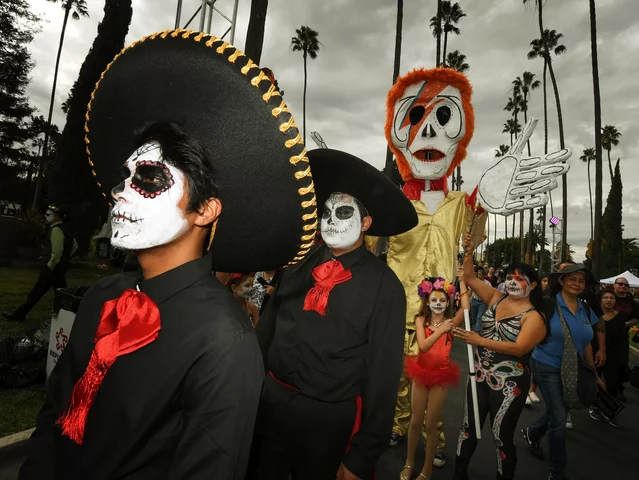 Americans embrace Day of the Dead traditions