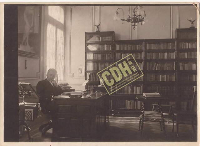 Romero Brest funda una revista sobre Educación Física