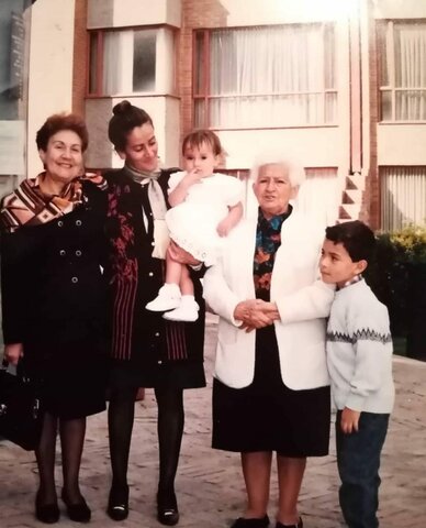 DANIELA Y SU FAMILIA