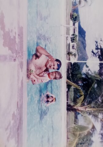 Aprendiendo a nadar.