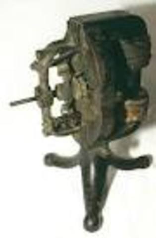 The first electric battery