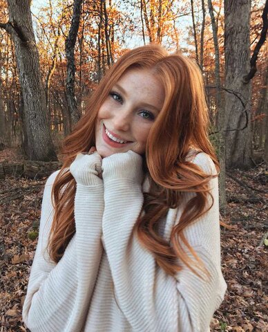 Esther Autten is born in Grand Marais, Minnesota