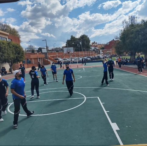 Jugaba mis últimos juegos calasancios