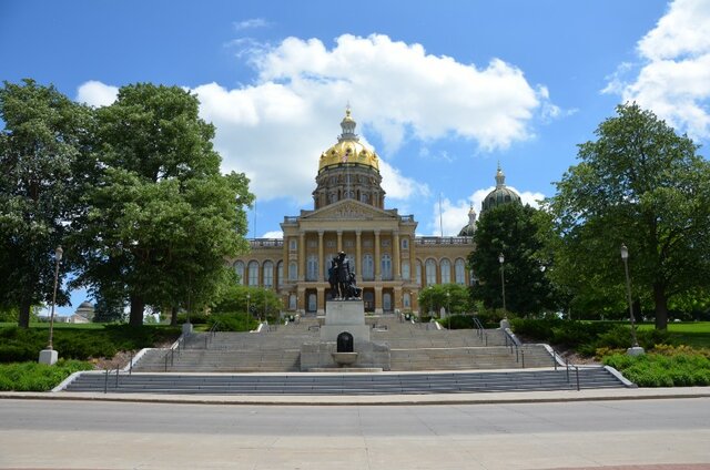 University of Iowa Make History