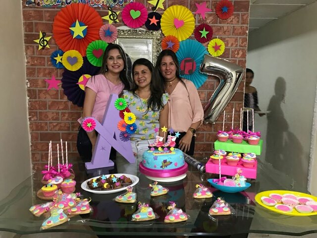 Reencuentro con mis hermanas.